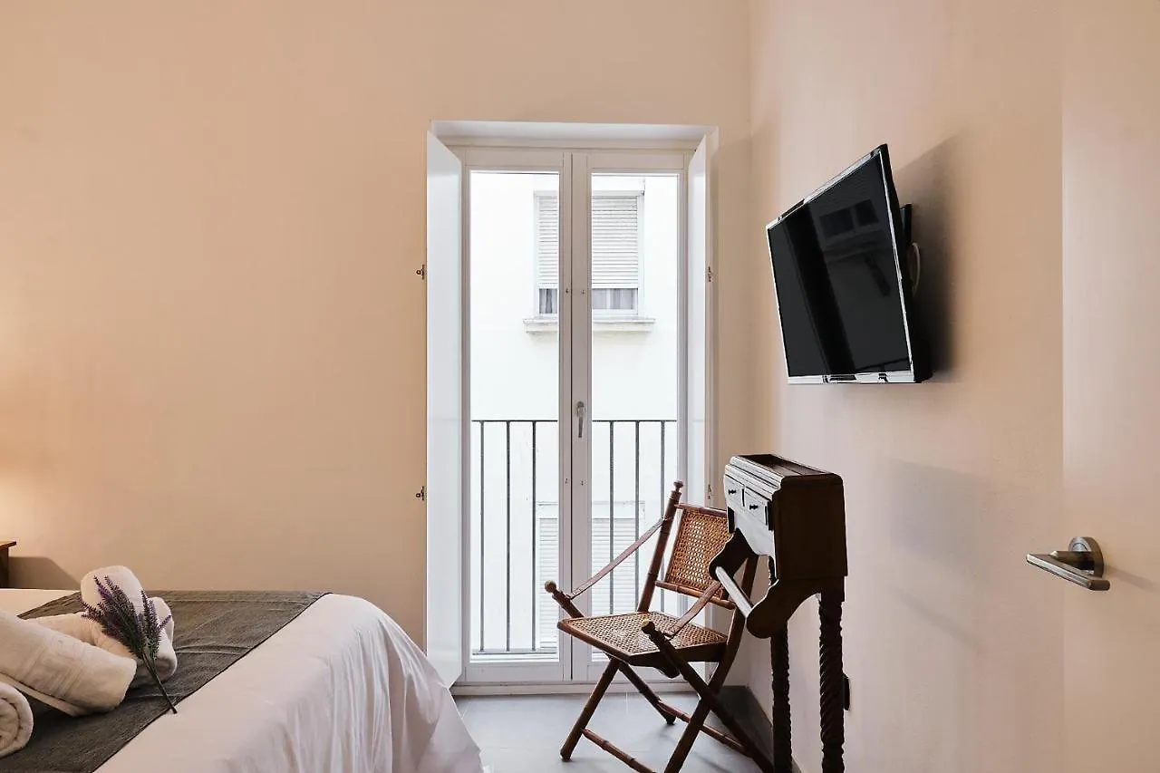 Apartamento Elvira Little Apartments Cádiz 0*,  España